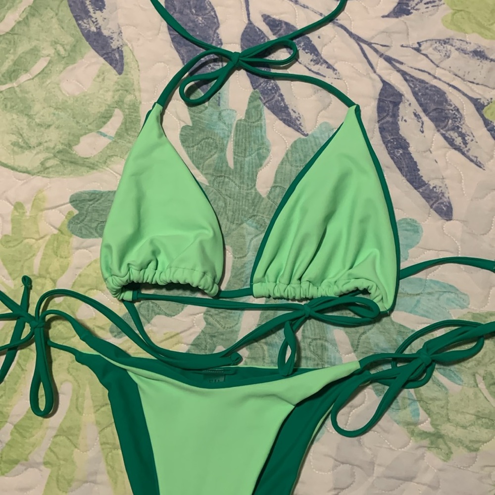 Light green dark green triangle bikini cheeky